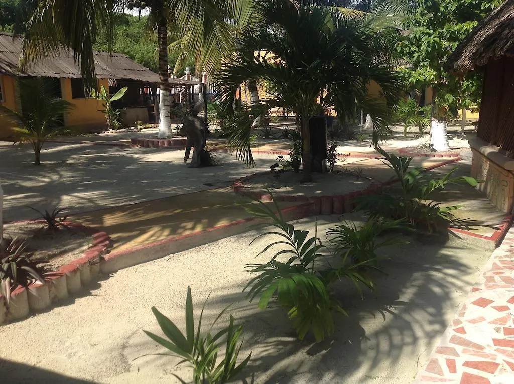 Inn Posada La Conchita Punta Allen