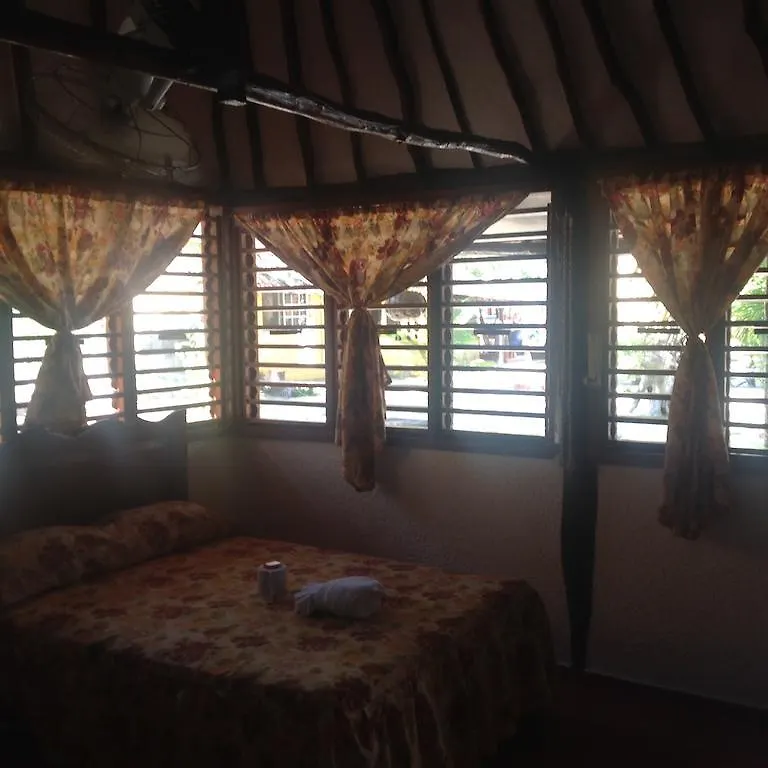 Posada La Conchita Punta Allen Inn